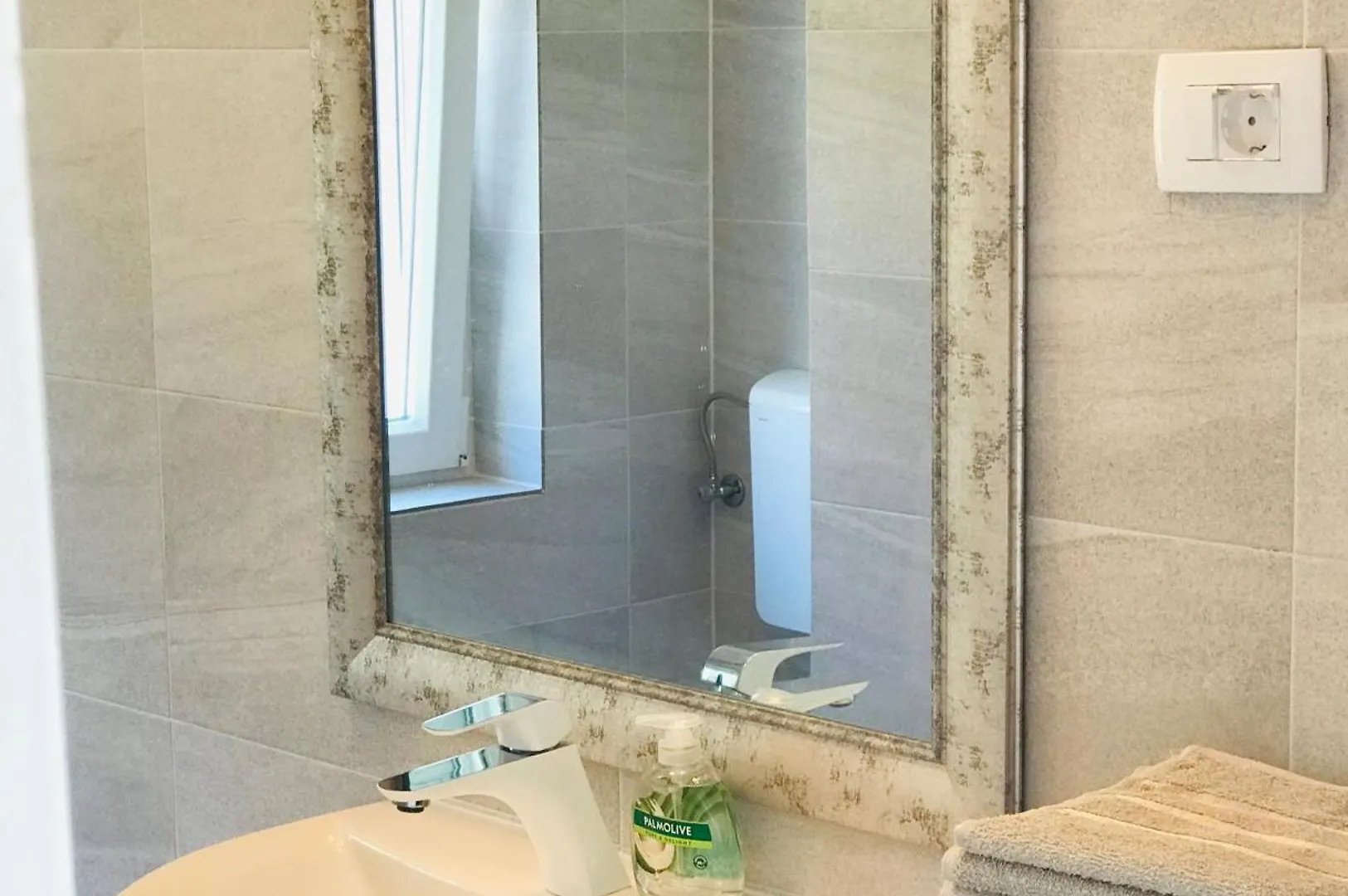 Rosani Oya Apartment Kastela 0*,