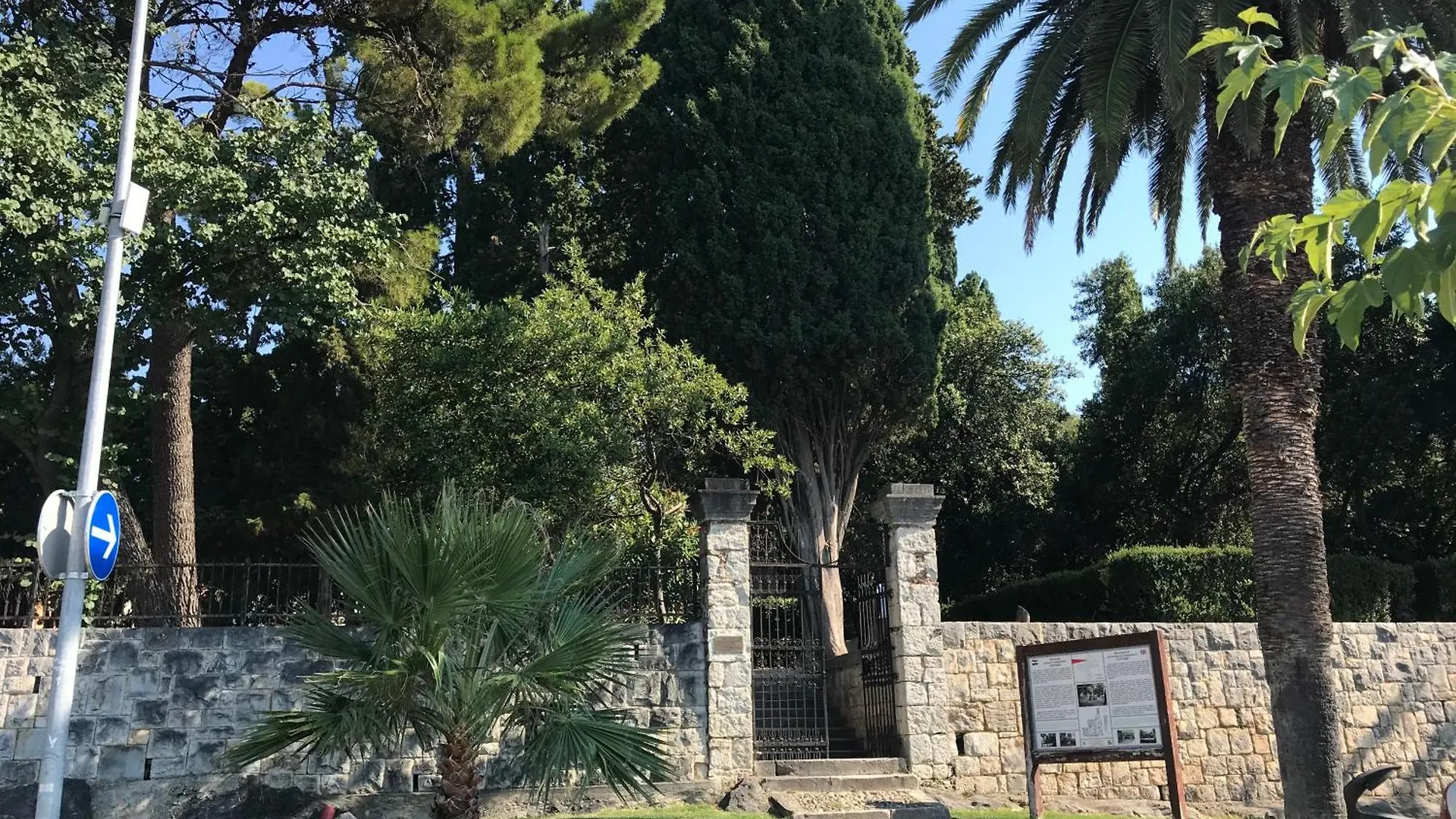 Rosani Oya Apartment Kastela