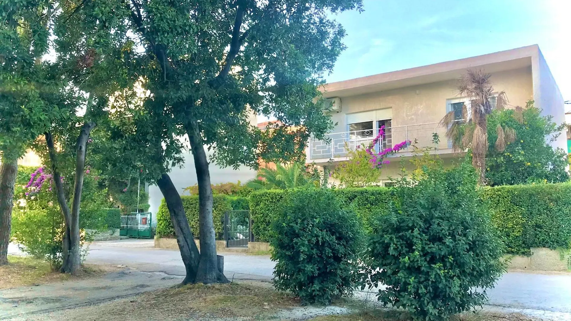 Rosani Oya Apartment Kastela 0*,